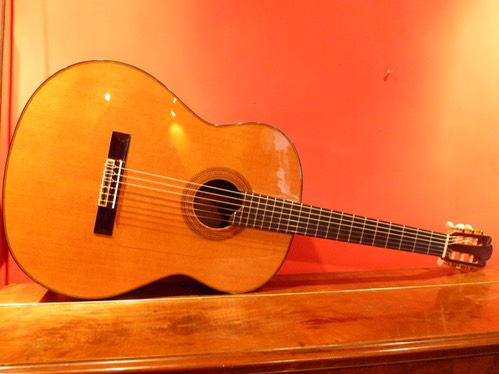 Guitarras Calliope Kingsize Concert Guitar, Modelo Orfeo
